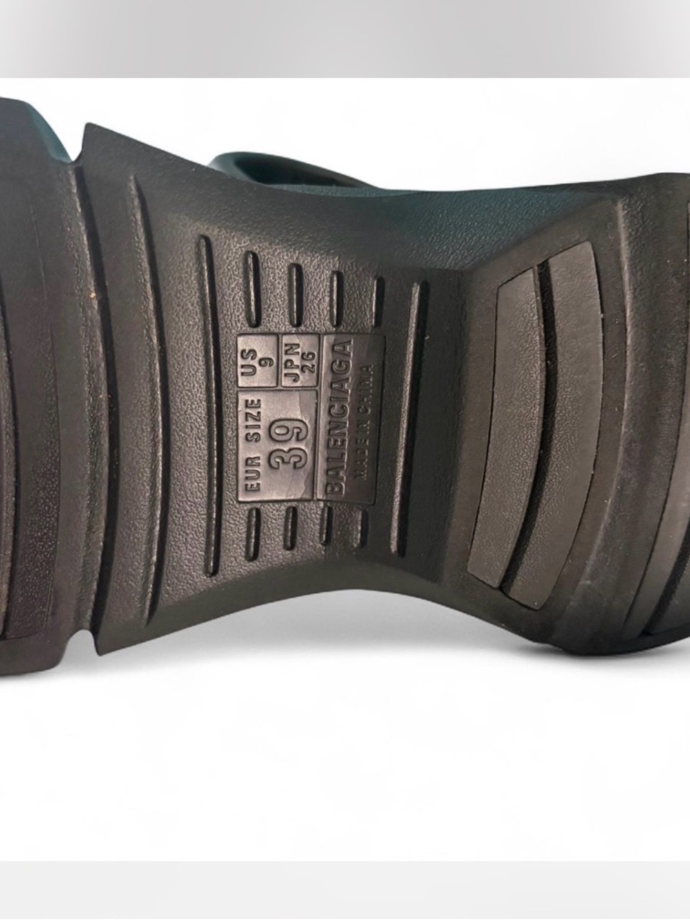 🔝 $525 Balenciaga Mold Foam Slide Sandals  Black US9/EUR39 - Picture 5 of 7